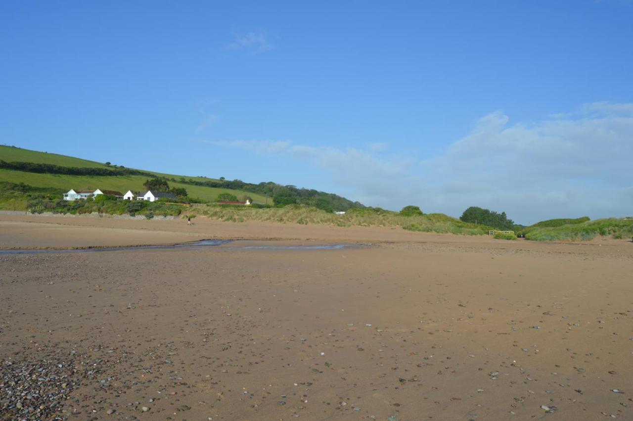 Galwad Y Mor A Coastal Escape In Pembrokeshire'S National Parks Villa Lamphey Exteriör bild